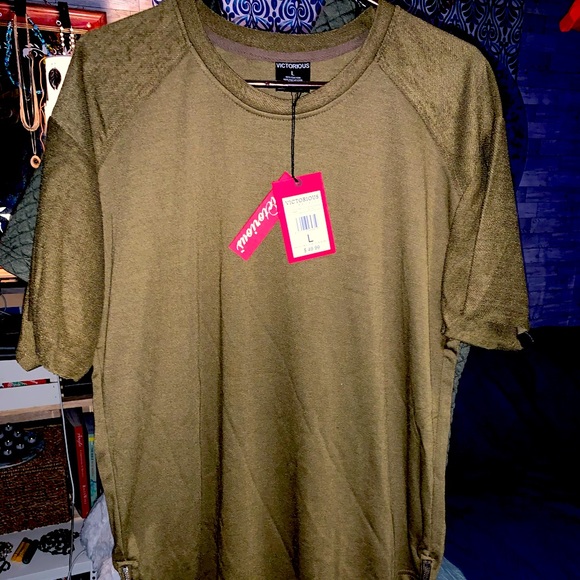 Victorious Unisex Olive Tee - Picture 1 of 7